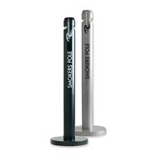 Rubbermaid Freestanding Smoker's Pole