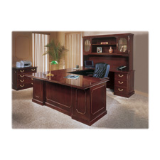 DMI Office Furn. Governor's Mahogany Desking