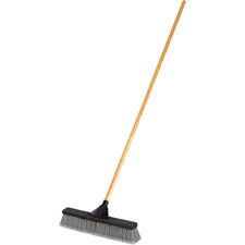 Rubbermaid Comm. Anti-twist 18" Push Broom